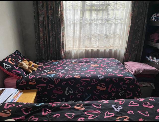 3 BEDROOM HOUSE FOR SALE IN STRETFORD